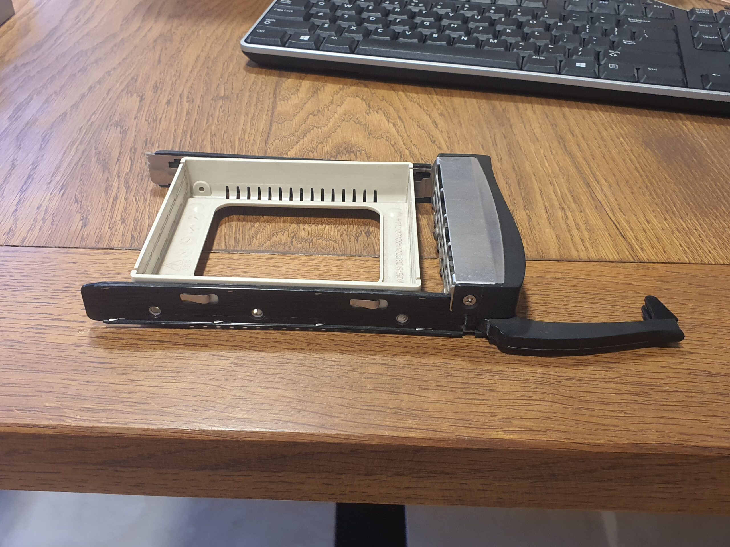 Supermicro 3.5" HDD Caddy MCP-220-00001-01 Кедији / Фиоке за дискове - Слика 2